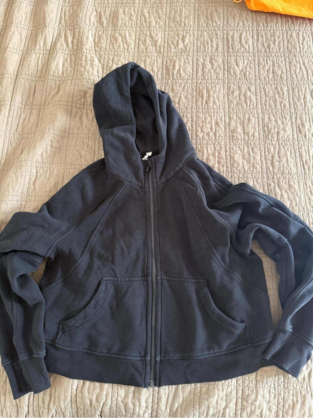 lululemon black hooded zip up